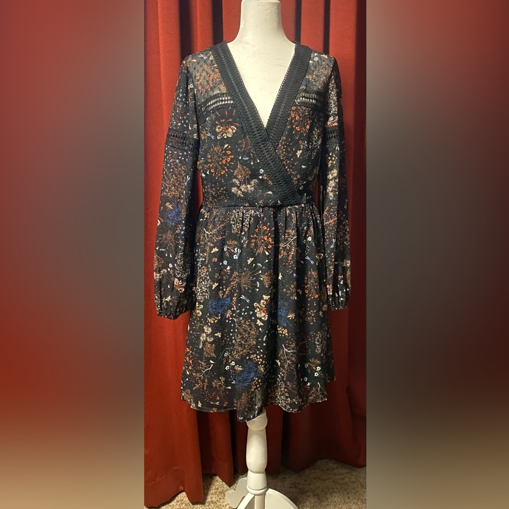 Willow & Clay Anthropologie Floral Balloon Sleeve Dress